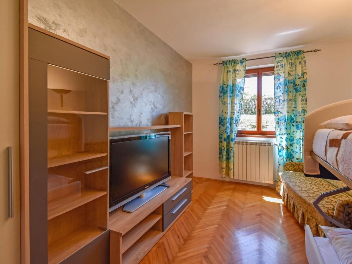 Apartment Santin By Interhome Савудрия Екстериор снимка