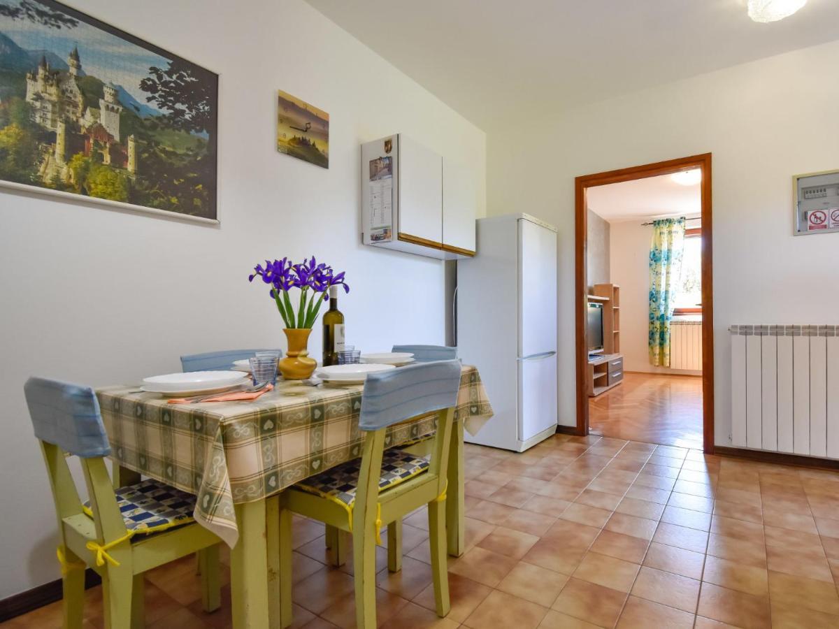 Apartment Santin By Interhome Савудрия Екстериор снимка