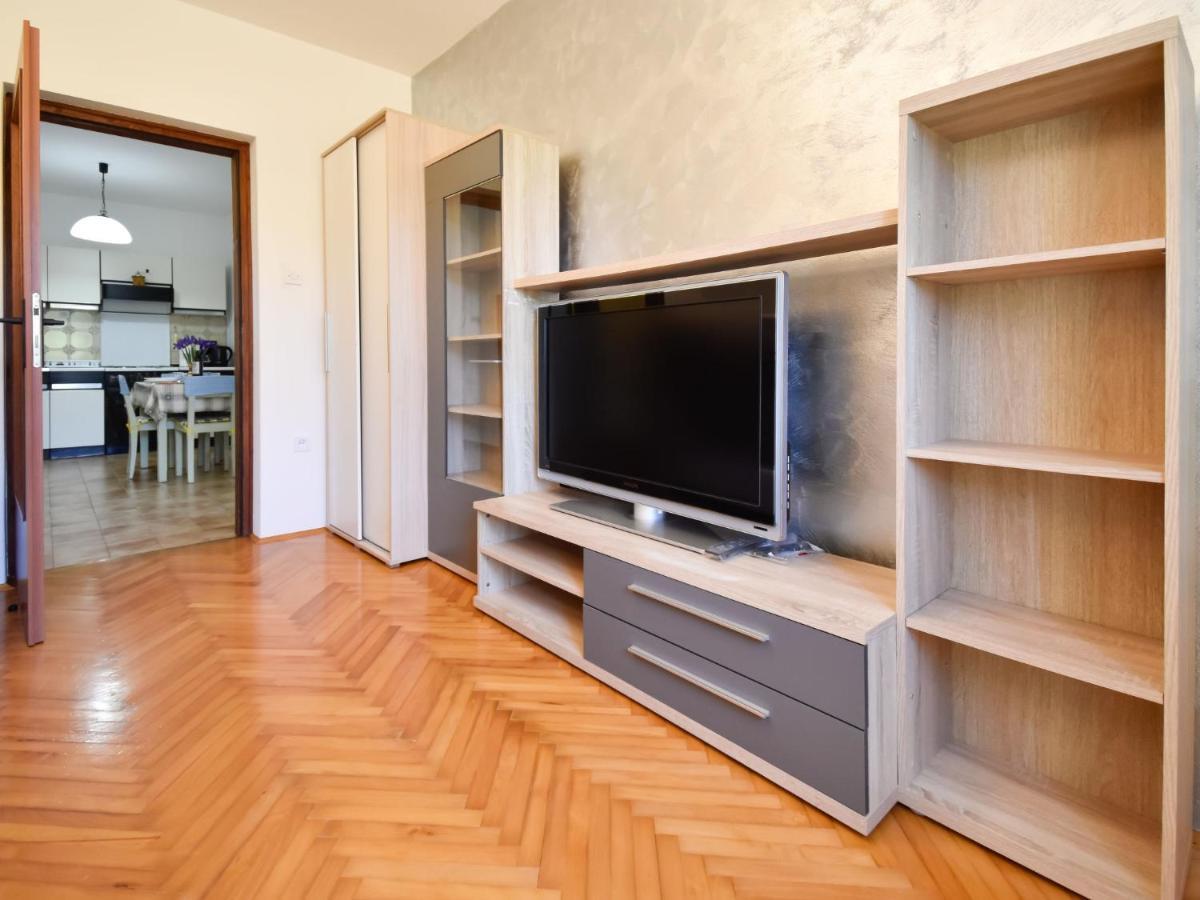 Apartment Santin By Interhome Савудрия Екстериор снимка