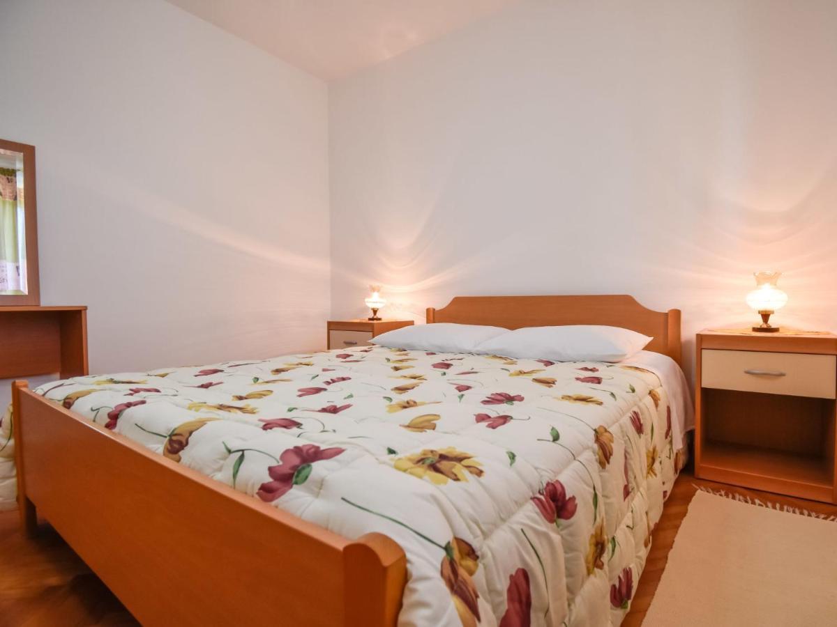 Apartment Santin By Interhome Савудрия Екстериор снимка